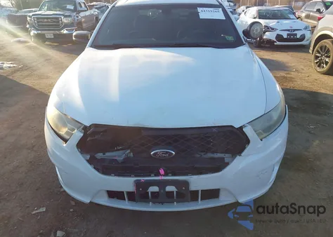 2014 Ford Police Interceptor z USA, uszkodzony, nr VIN 1FAHP2L84EG124384